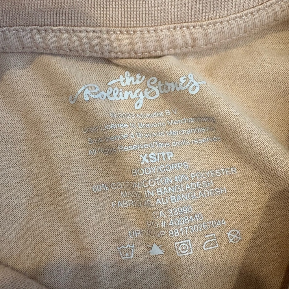 Rolling Stones Logo Band Tee Tan Pale Pink Graphic T-Shirt Size XS Rock Music - Picture 5 of 10